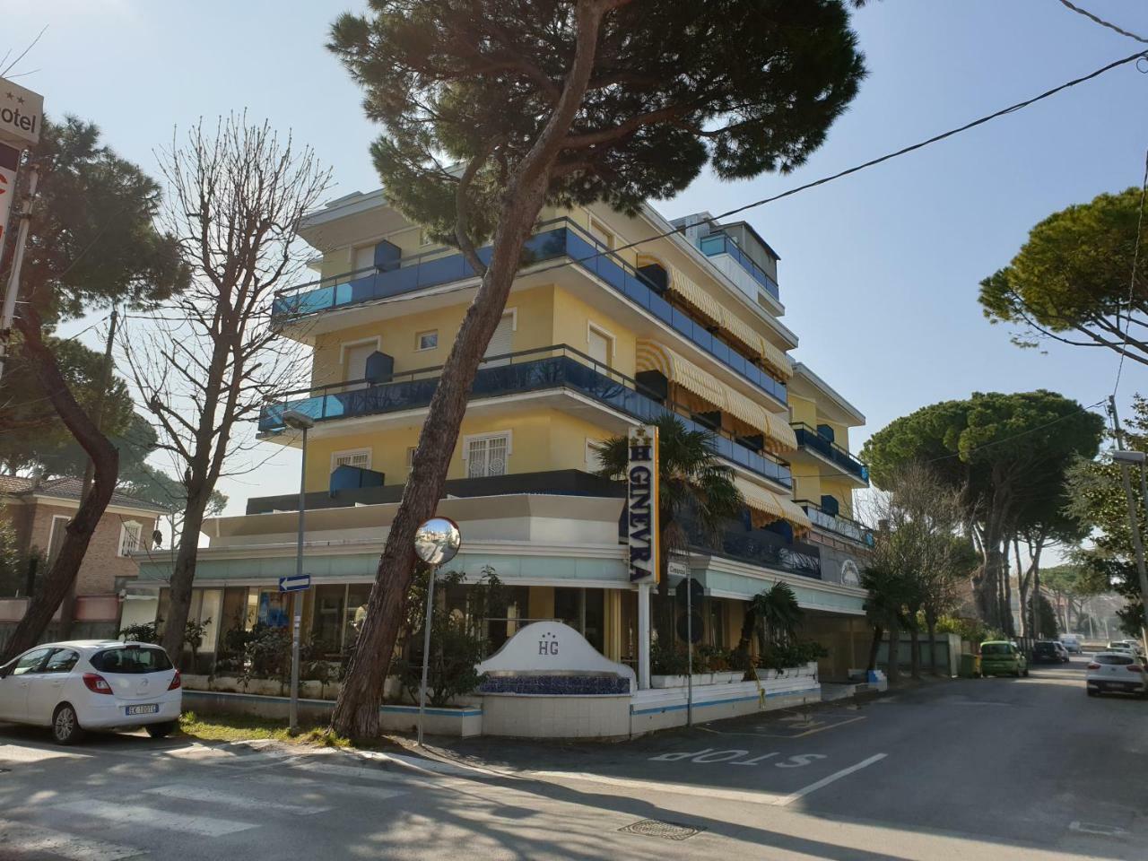 Hotel Ginevra Riccione Esterno foto